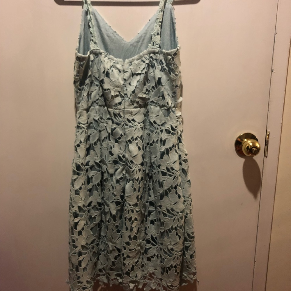 Dress - Picture 2 of 2